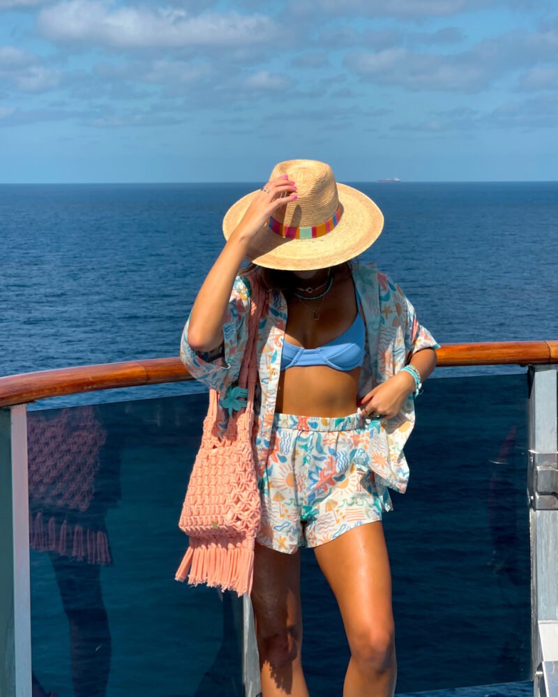 What To Wear On a Cruise This Spring Break