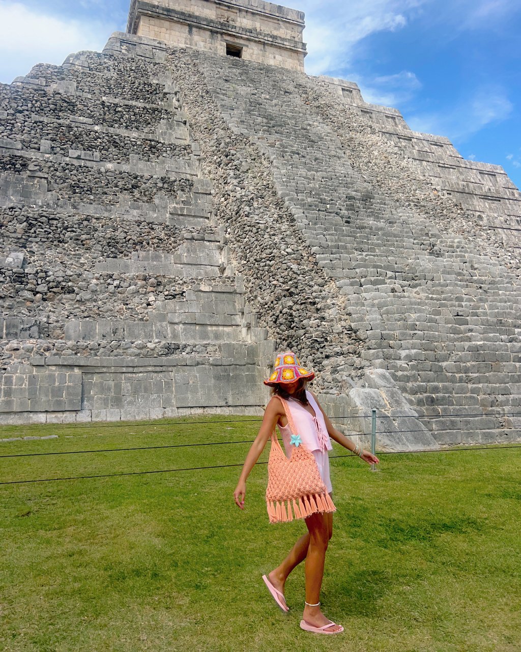 What To Wear On a Cruise This Spring Break