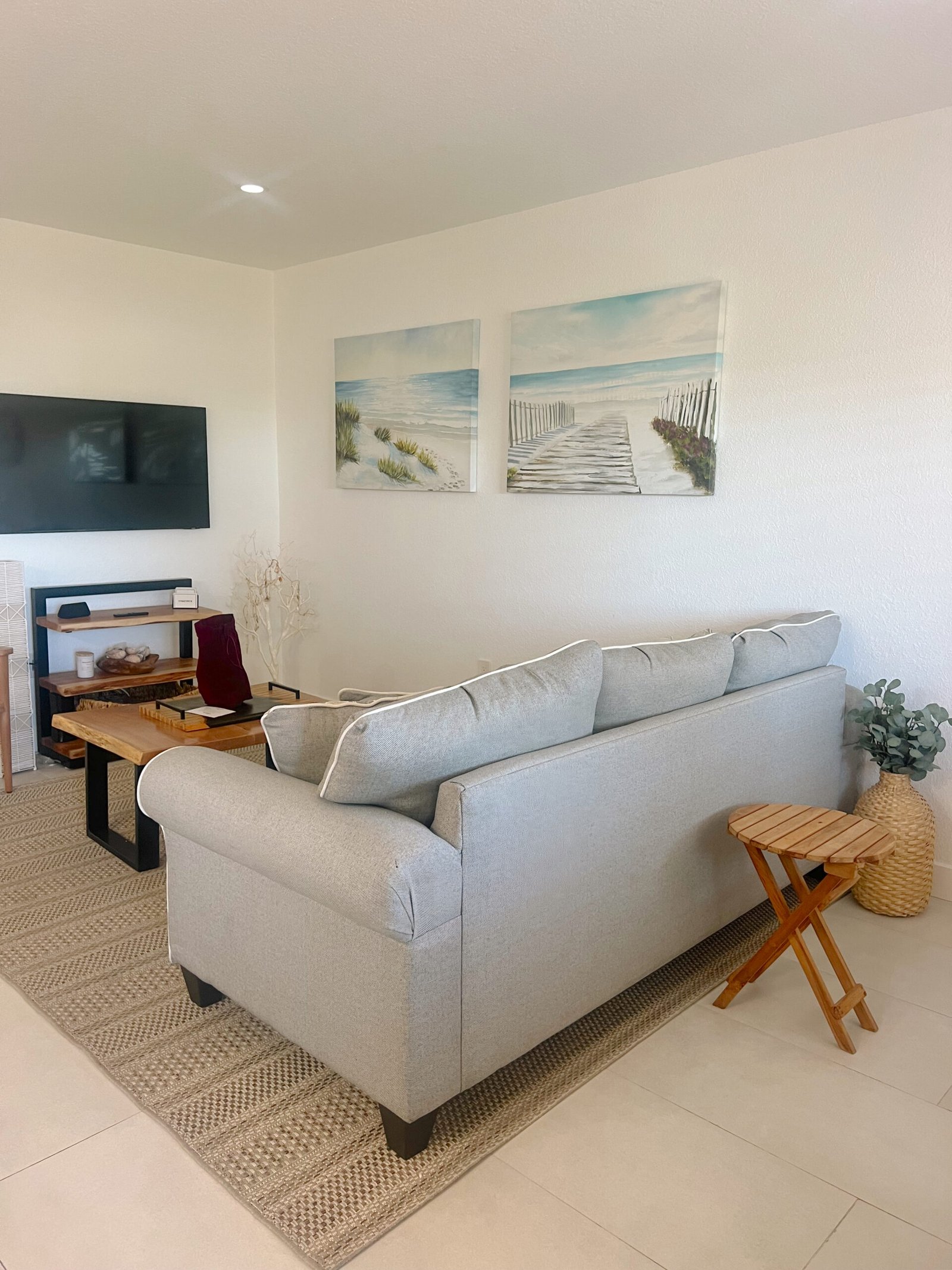 The Best Airbnb In Saint Pete Beach: Girls Weekend Approved