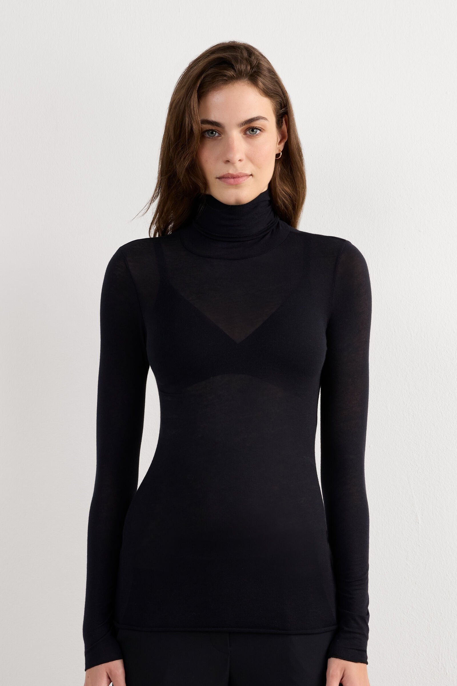 Modal Cashmere Ultralight High-Neck Top